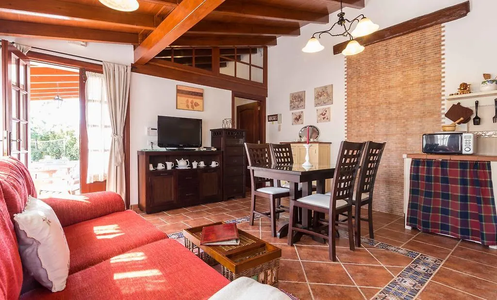 Finca El Picacho Apartments In The Countryside 2 Km From The Beach Tejina